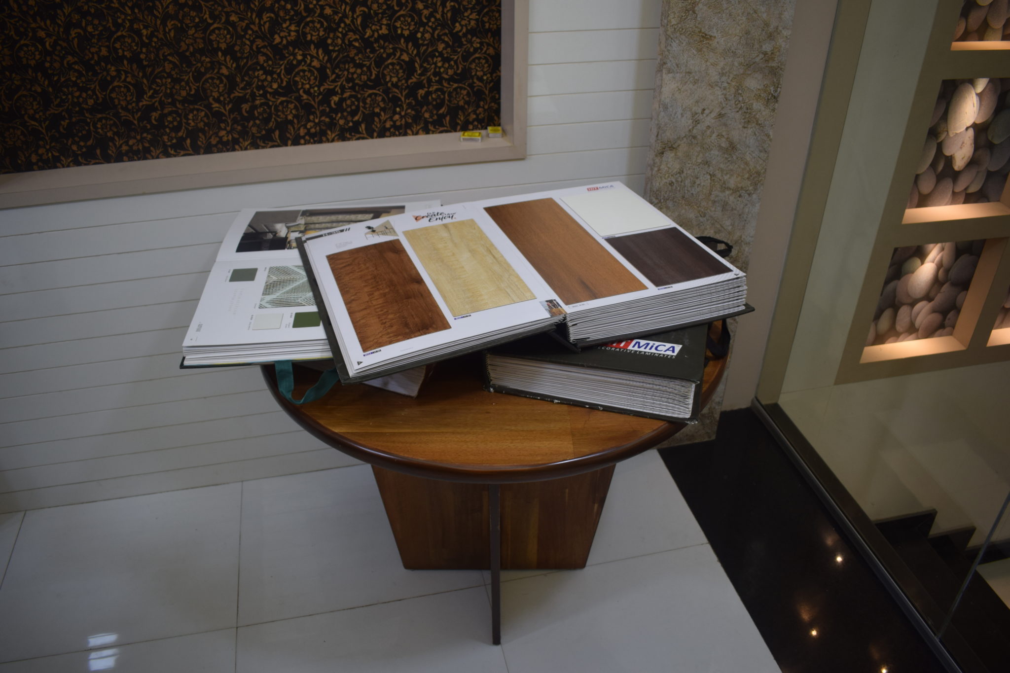 Laminates Pune Veneers & Laminates